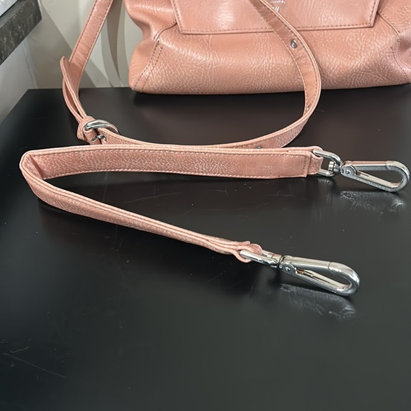 Matt & Nat Crossbody Purse - Picture 2 of 9